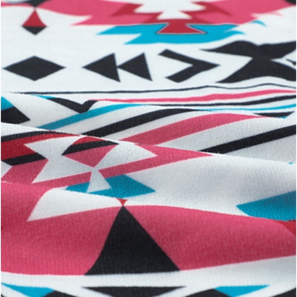 🌵Western Aztec Print Batwing Long Sleeve Top with Thumbhole Design - Picture 6 of 16